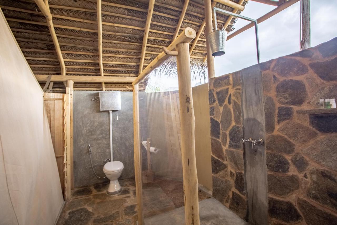 Wild Glamping Gal Oya - Thema Collection Hotel Galgamuwa  Bagian luar foto