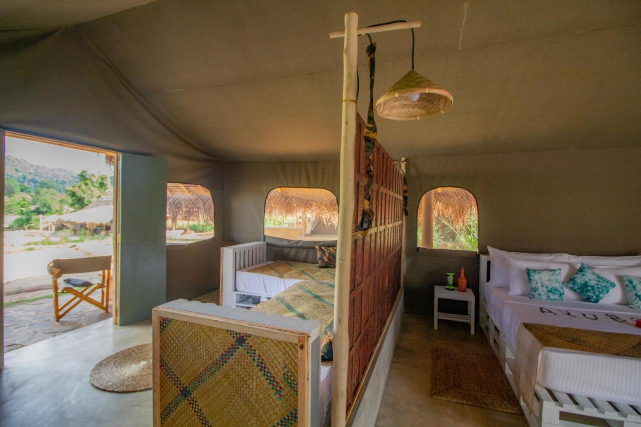 Wild Glamping Gal Oya - Thema Collection Hotel Galgamuwa  Bagian luar foto